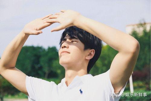 吃瓜娱乐圈张凌赫是谁,娱乐圈新晋“吃瓜王”的崛起之路