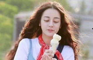 娱乐吃瓜背景女星图片