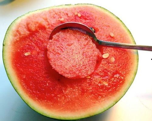 娱乐吃瓜君石磨